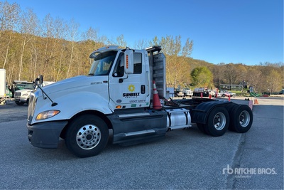 2017 International ProStar+ 6x4 3-Achs Sattelzugmaschine