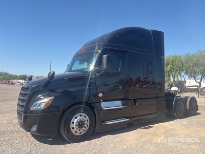 2022 Freightliner Cascadia 126 6x4 T/A Sleeper Truck Tractor