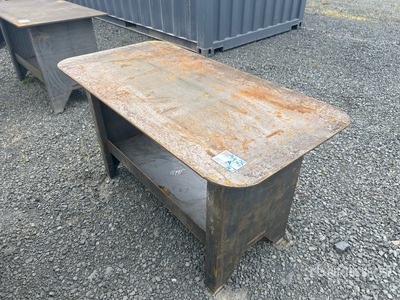 Kit Containers 4 ft 9 in 29 in x 57 in Workbench (Unused)