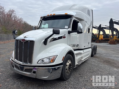 2023 Peterbilt 579 6x4 Cabeza Tractora Cabina Dormitorio (Inoperable)