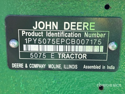 2010 John Deere 5075E 4WD tractor utilitario