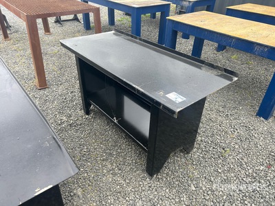 Kit Containers WB-60-190 28 in. X 60 in. KC Work Bench