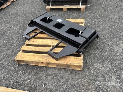 Kit Containers QT-45-FF-42 45 in. Skid Steer Fork Frame V2 W/42 in. Skid Steer Forks (Unused)
