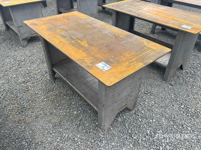 Kit Containers 4 ft 9 in 29 in x 57 in Workbench (Unused)