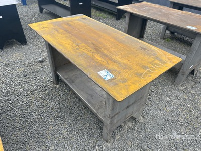 Kit Containers 4 ft 9 in 29 in x 57 in Workbench (Unused)