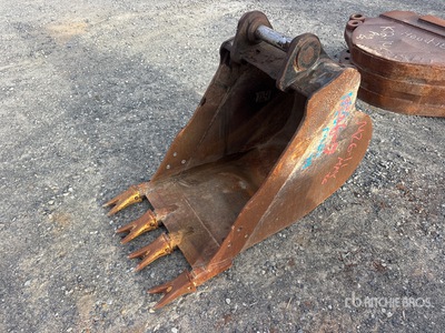 24 in Excavator Bucket