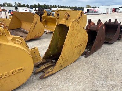 Esco 25 in Digging Excavator Bucket