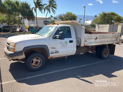 2007 Chevrolet Silverado 3500 4x2 Camion à plateau basculant