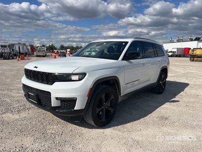 2024 Jeep Grand Cherokee Limited. 4WD SUV