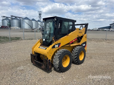 2011 Cat 242B3 Mini pala