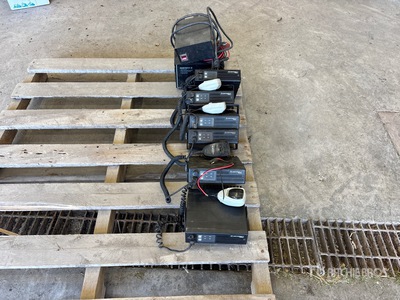 Quantity of (6) Motorola Radius 2-Way Programable Radios