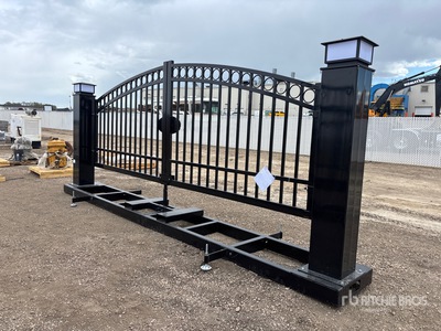 Bulldog Industries 19 ft x 8 ft Steel Entrance - Driveway Gate (Unused)
