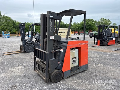 Toyota 7BNCU15 3000 lb Electric Forklift