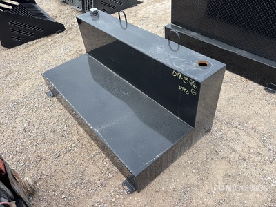 Big Daddy Tankers L Shape Truck Bed Fuel Transfer Tank (Unused)