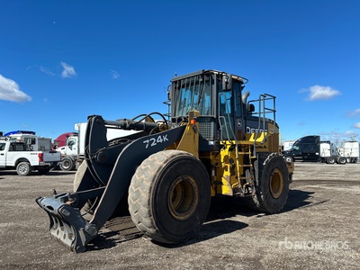 2014 John Deere 724K Wheel Loader