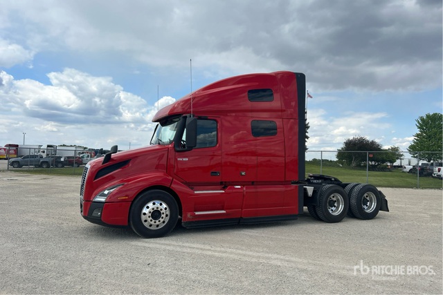 2023 Volvo VNL760 6x4 T/A Sleeper Truck Tractor