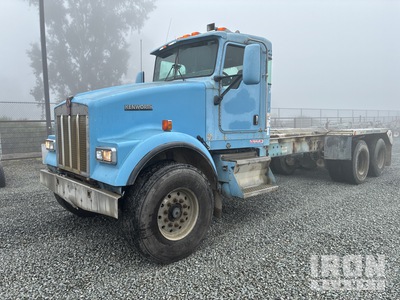 2006 Kenworth W900 6x4 Cab and Chassis