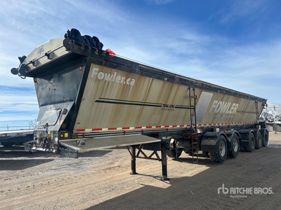 2014 Trail King 48 ft 5/Axle Live Bottom Trailer