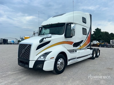 2019 Volvo VNL860 6x4 3- Achs Sattelzugmaschine mit Schlafkabine