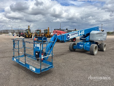 2014 Genie S-65 4WD Diesel Telescopic Boom Lift