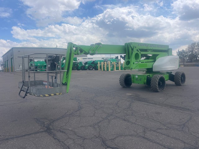 2017 Nifty-Lift SP85 Hybrid 4WD Diesel Articulating Boom Lift 2017 Nifty-Lift SP85 Hybrid 4WD Diesel Articulating Boom Lift