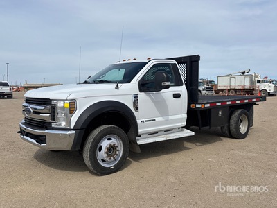 2018 Ford F-550 XL 4x4 Flatbed Truck