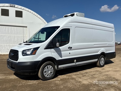 2019 Ford T-350 4x2 Refrigerated Truck