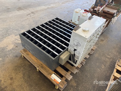 Quantity of (2) ボルト容器