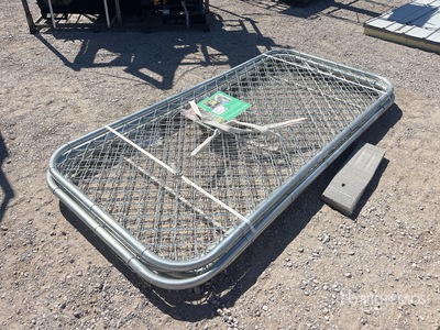 Quantity of (5) Chain Link 7.9 ft x 3.8 ft Site Fence