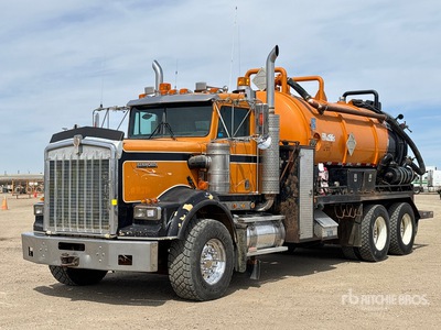 1994 Westech on 1997 Kenworth T800 6x4 Vacuum Tanker Truck