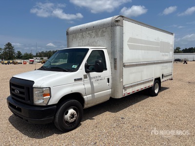 2019 Ford E-350 4x2 Kastenwägen