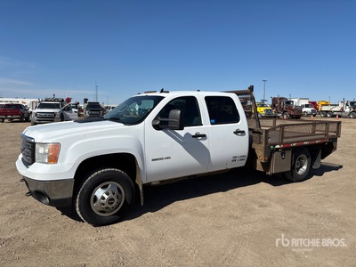 2013 GMC 3500HD 4x4 Crew Cab Pritsche-Lkw