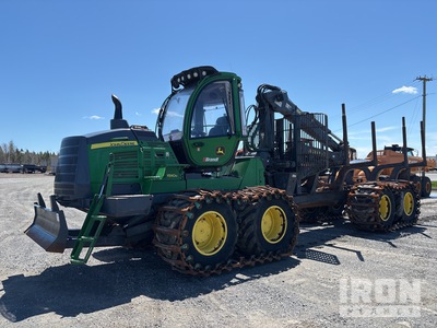 2020 John Deere 1510G 8x8 Autocargador de troncos