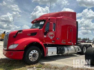 2015 Peterbilt 579 6x4 T/A Sleeper Truck Tractor (Inoperable)