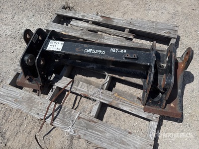 36 in Telehandler Pin-on to Skid Steer Mount Adapter