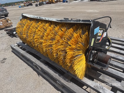 Cat 86 in Broom Attachment - Fits Cat BA118C