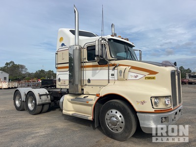2008 Kenworth T408 SAR 6x4 3- Achs Sattelzugmaschine mit Schlafkabine