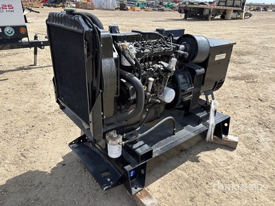 1999 Sdmo TM 30M 28.5 kW Skid-Mounted Zestaw prądotwórczy