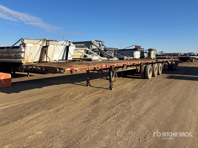 2007 Lode King 32 ft Super B-Train Lead Flatbed Trailer