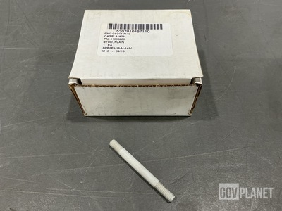 (17) Woodward 41003226 Plain Studs