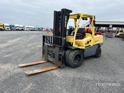 2016 Hyster H120FT 11000 lb Pneumatic Tire Chariot Élévateur