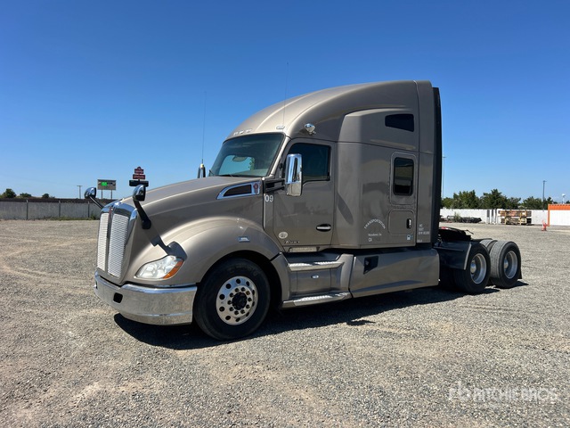 2018 Kenworth T680 T/A Sleeper Truck Tractor