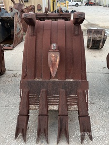 Eagle 35 in V Bottom Excavator Digging Bucket