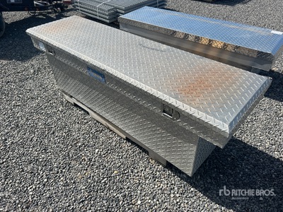 UWS Truck Tool Box