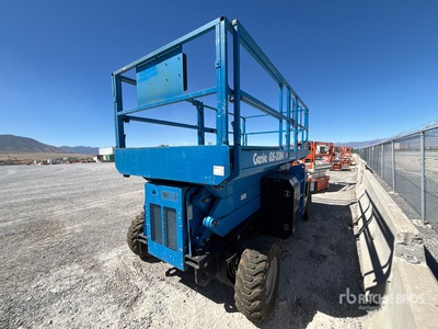 2017 Genie GS3384 4x4 Dual Fuel Scissor Lift
