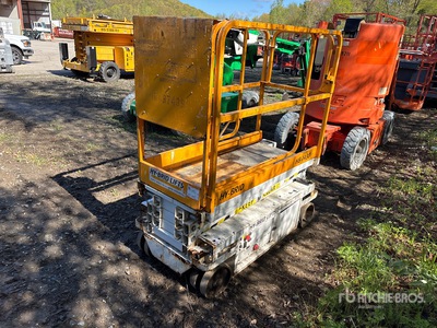2016 Hy-Brid HB1430 Electric Scissor Lift