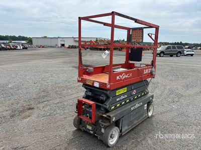2016 Skyjack SJIII-3219 Electric Scissor Lift