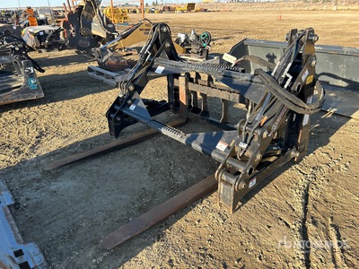 Virnig 52 in Pipe Skid Steer Grapple