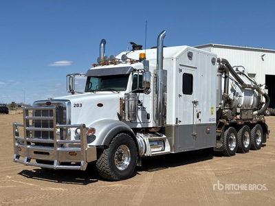 2014 Westech on 2015 Peterbilt 367 8x6 Combination Wash/ Vacuum Tanker Truck