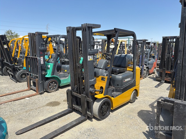 1999 Cat GC25K 4700 lb Cushion Tire Forklift
